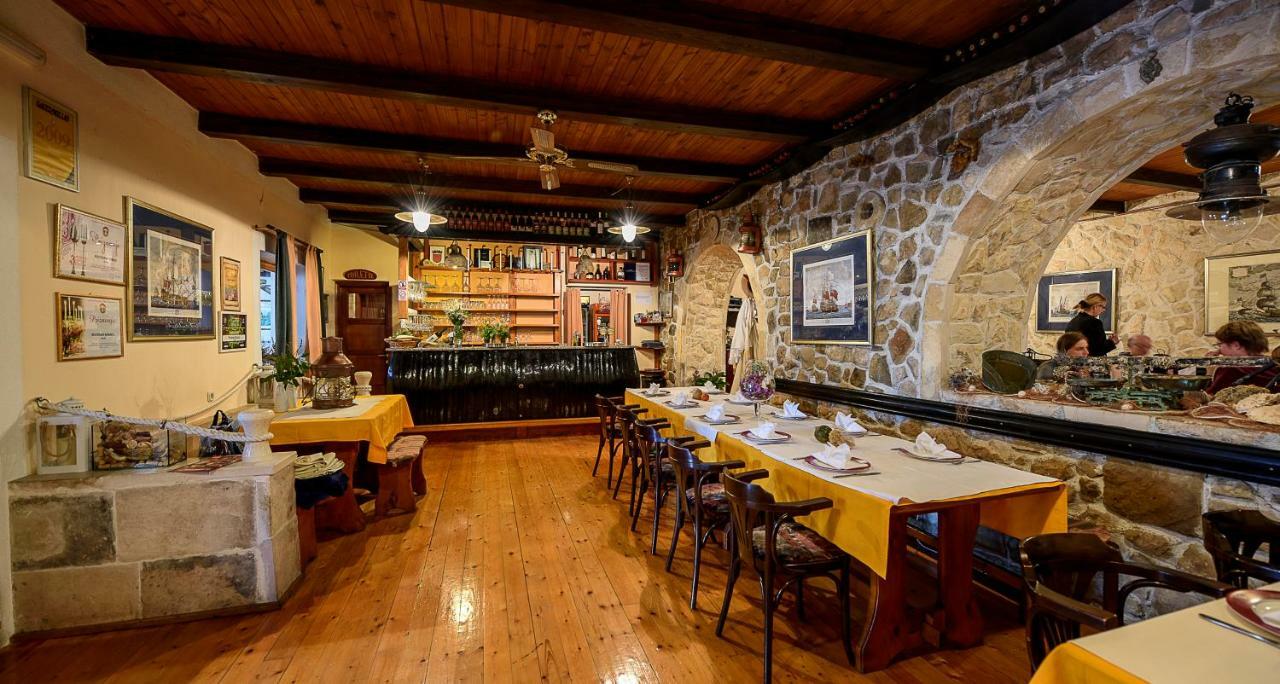 Hotel Bonaca Skradin Kültér fotó
